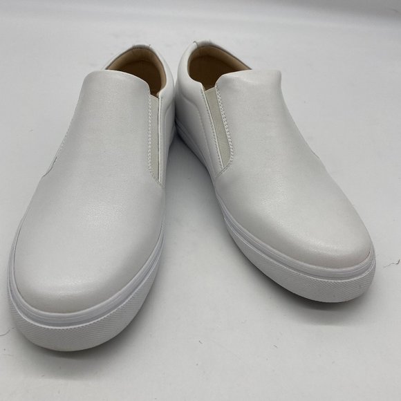 Shoes - A White Round Toe Flats Loafer Casual Low Heel Drive